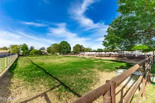 18942 E VÃ­a De Arboles --, Queen Creek, AZ 85142 - Photo 4