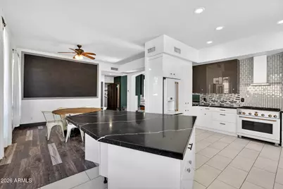 6932 E Pearl Street, Mesa, AZ 85207 - Photo 2