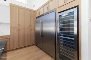 4852 E Piccadilly Rd, Phoenix, AZ 85018 - Photo 10