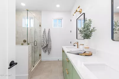 4852 E Piccadilly Road, Phoenix, AZ 85018 - Photo 32