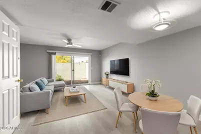 122 S Hardy Drive #40, Tempe, AZ 85281 - Photo 2