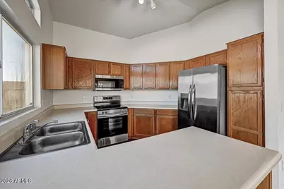 20819 N 1st Avenue, Phoenix, AZ 85027 - Photo 10