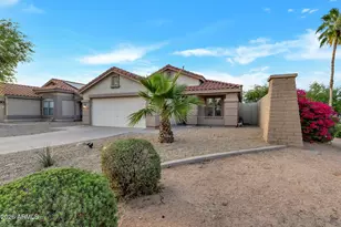 8464 E Natal Cir, Mesa, AZ 85209 - Photo 2