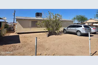 208 W Richards Street, Gila Bend, AZ 85337 - Photo 2