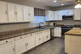 9124 W Elm St, Phoenix, AZ 85037 - Photo 4