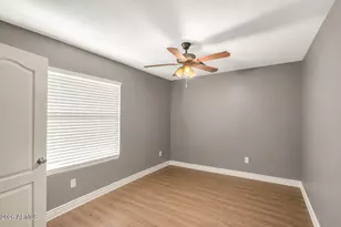 9124 W Elm St, Phoenix, AZ 85037 - Photo 10