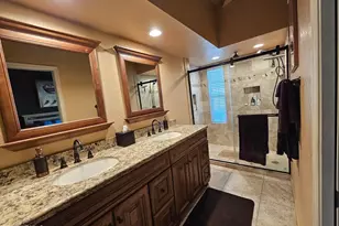 10015 E Mountain View Rd, Scottsdale, AZ 85258 - Photo 16