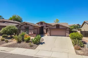 6340 S 4 Peaks Pl, Chandler, AZ 85249 - Photo 2