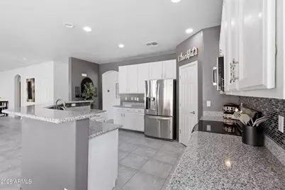 35704 N 31st Drive, Phoenix, AZ 85086 - Photo 8