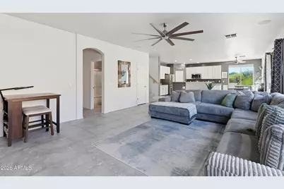 35704 N 31st Drive, Phoenix, AZ 85086 - Photo 4