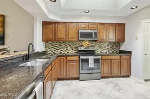 10050 E Mountainview Lake Dr, Scottsdale, AZ 85258 - Photo 10