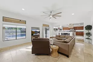 27892 N 97th Ln, Peoria, AZ 85383 - Photo 18