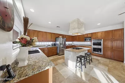 27892 N 97th Lane, Peoria, AZ 85383 - Photo 14