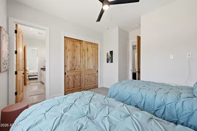 6896 E Lomas Verdes Drive, Scottsdale, AZ 85266 - Photo 30