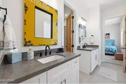 6896 E Lomas Verdes Drive, Scottsdale, AZ 85266 - Photo 32
