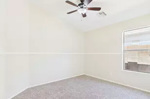 38552 N Beverly Ave, San Tan Valley, AZ 85140 - Photo 22