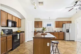 38552 N Beverly Ave, San Tan Valley, AZ 85140 - Photo 6