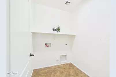 38552 N Beverly Avenue, San Tan Valley, AZ 85140 - Photo 16