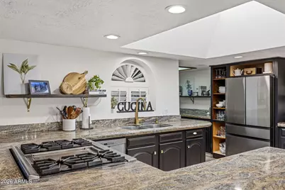 320 W Bethany Home Road, Phoenix, AZ 85013 - Photo 8