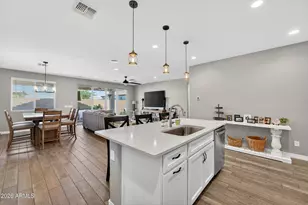 450 E Zion Pl, Chandler, AZ 85249 - Photo 10