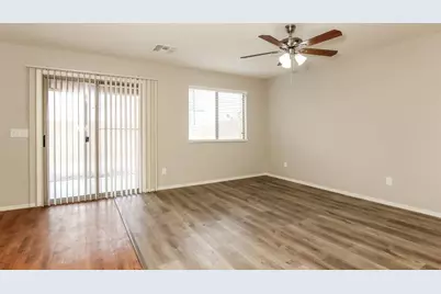 12924 W Peppertree Lane, Glendale, AZ 85307 - Photo 6