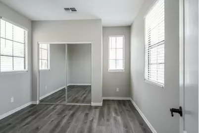 2403 W Dusty Wren Drive, Phoenix, AZ 85085 - Photo 12