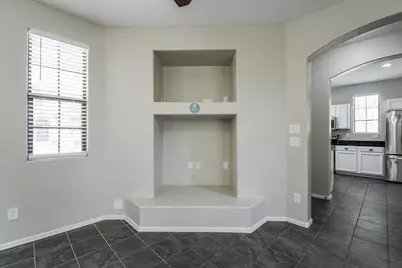 2403 W Dusty Wren Drive, Phoenix, AZ 85085 - Photo 6