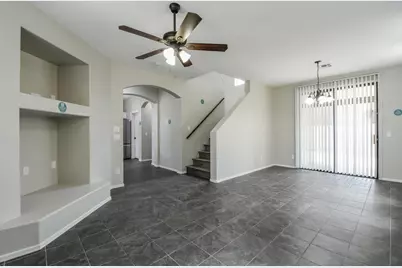 2403 W Dusty Wren Drive, Phoenix, AZ 85085 - Photo 4