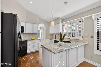 18 E La Vieve Lane, Tempe, AZ 85284 - Photo 8