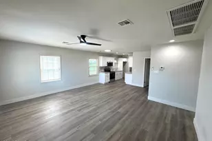 1709 E Willetta St, Phoenix, AZ 85006 - Photo 4