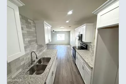 1709 E Willetta Street, Phoenix, AZ 85006 - Photo 8