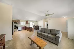 13105 S 209th Ln, Buckeye, AZ 85326 - Photo 10