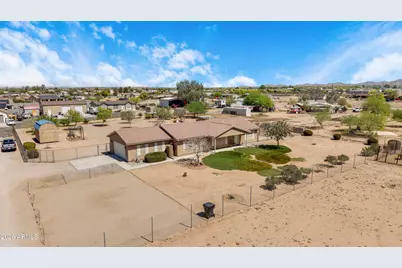 13105 S 209th Lane, Buckeye, AZ 85326 - Photo 4