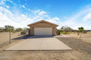 13105 S 209th Ln, Buckeye, AZ 85326 - Photo 8