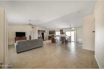 13105 S 209th Lane, Buckeye, AZ 85326 - Photo 8