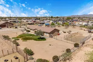 13105 S 209th Ln, Buckeye, AZ 85326 - Photo 4