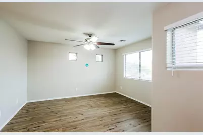 2768 S 160th Lane, Goodyear, AZ 85338 - Photo 8