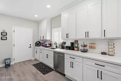 1020 E Nielson Avenue, Mesa, AZ 85204 - Photo 10