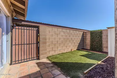 1867 E Kirkland Lane, Tempe, AZ 85281 - Photo 16