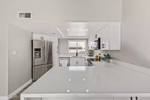 1867 E Kirkland Ln, Tempe, AZ 85281 - Photo 4