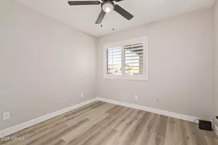 1867 E Kirkland Ln, Tempe, AZ 85281 - Photo 12