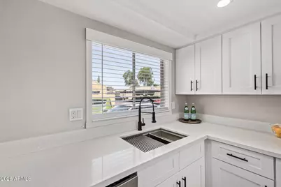 1867 E Kirkland Lane, Tempe, AZ 85281 - Photo 8