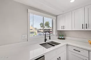 1867 E Kirkland Ln, Tempe, AZ 85281 - Photo 8