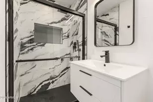 7323 N 16th Pl, Phoenix, AZ 85020 - Photo 18