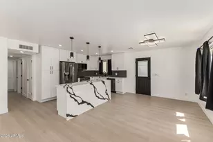 7323 N 16th Pl, Phoenix, AZ 85020 - Photo 2