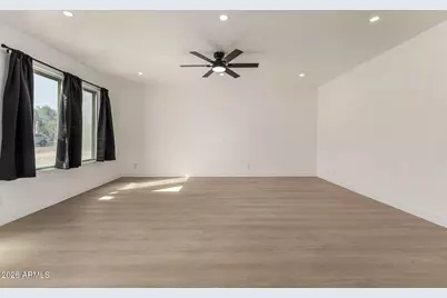7323 N 16th Place, Phoenix, AZ 85020 - Photo 8