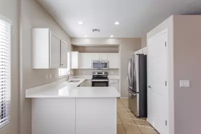 2189 S 88th Avenue, Tolleson, AZ 85353 - Photo 8