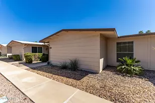 17422 N 102nd Dr, Sun City, AZ 85373 - Photo 2
