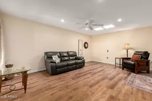 17422 N 102nd Dr, Sun City, AZ 85373 - Photo 4