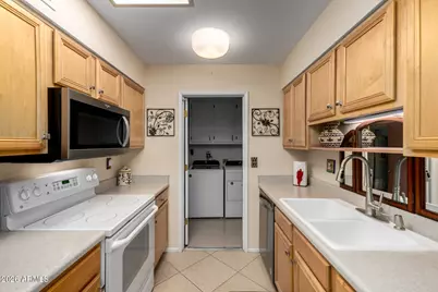 17422 N 102nd Drive, Sun City, AZ 85373 - Photo 12